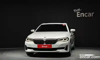 BMW 5-Series 2023 2.0 гидро в Москве № 228582, миниатюра 3