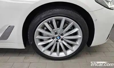 BMW 5-Series 2023 2.0 гидро в Москве № 228582, миниатюра 5