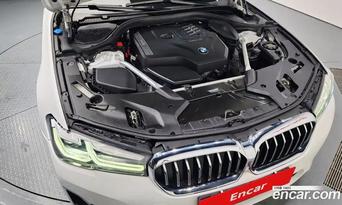 BMW 5-Series 2023 2.0 гидро в Москве № 228998, фото 6