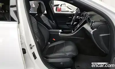 Mercedes-Benz C-Class 2024 2.0 гидро в Москве № 229450, миниатюра 11