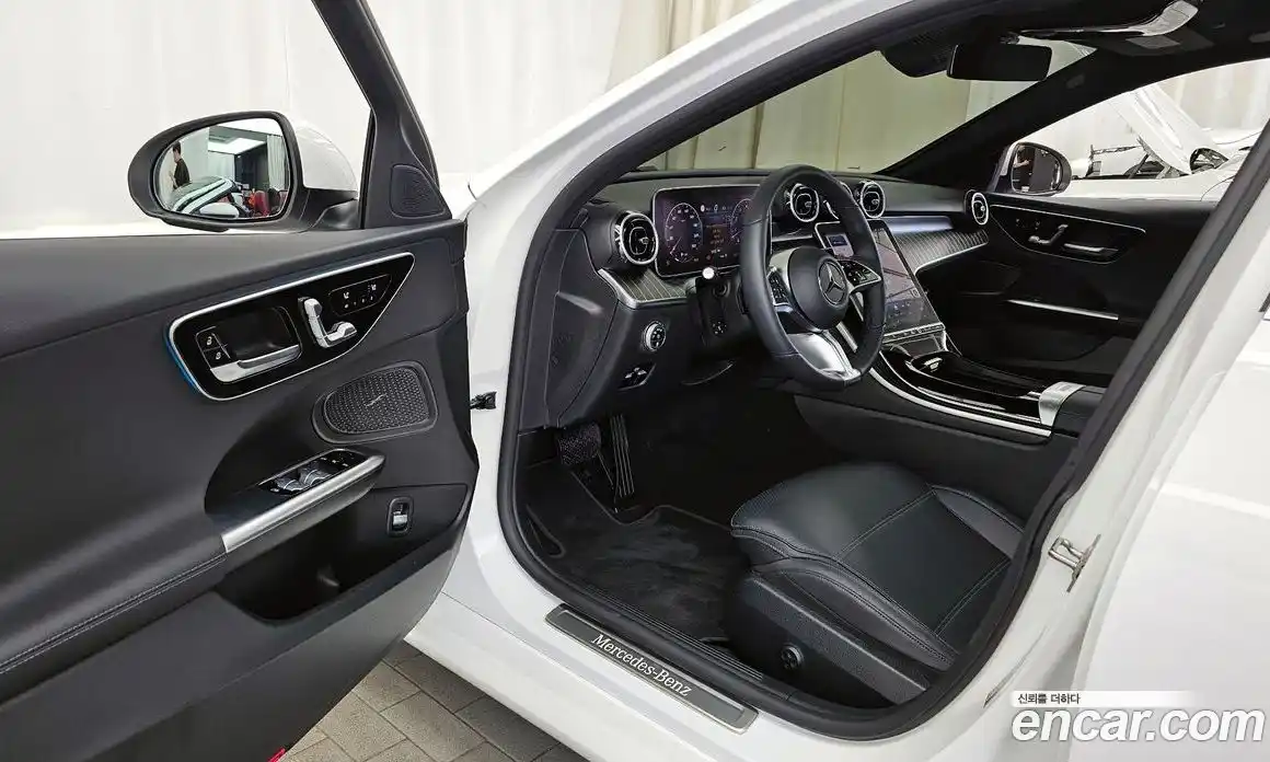 Mercedes-Benz C-Class 2024 2.0 гидро в Москве № 229450, фото 10