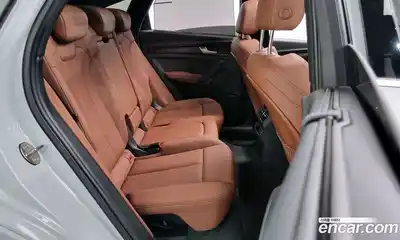 Audi Q5 2023 2.0 гидро в Москве № 229968, миниатюра 12