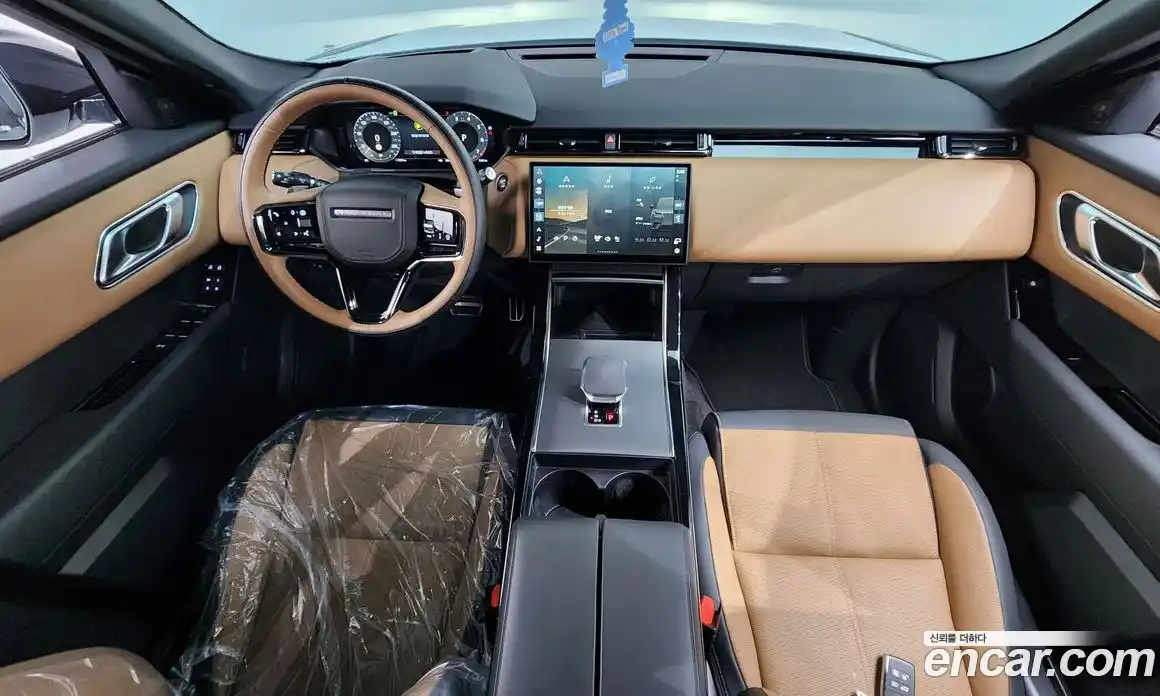 Land Rover Range-Rover Velar 2025 3.0 гидро в Москве № 231110, фото 6