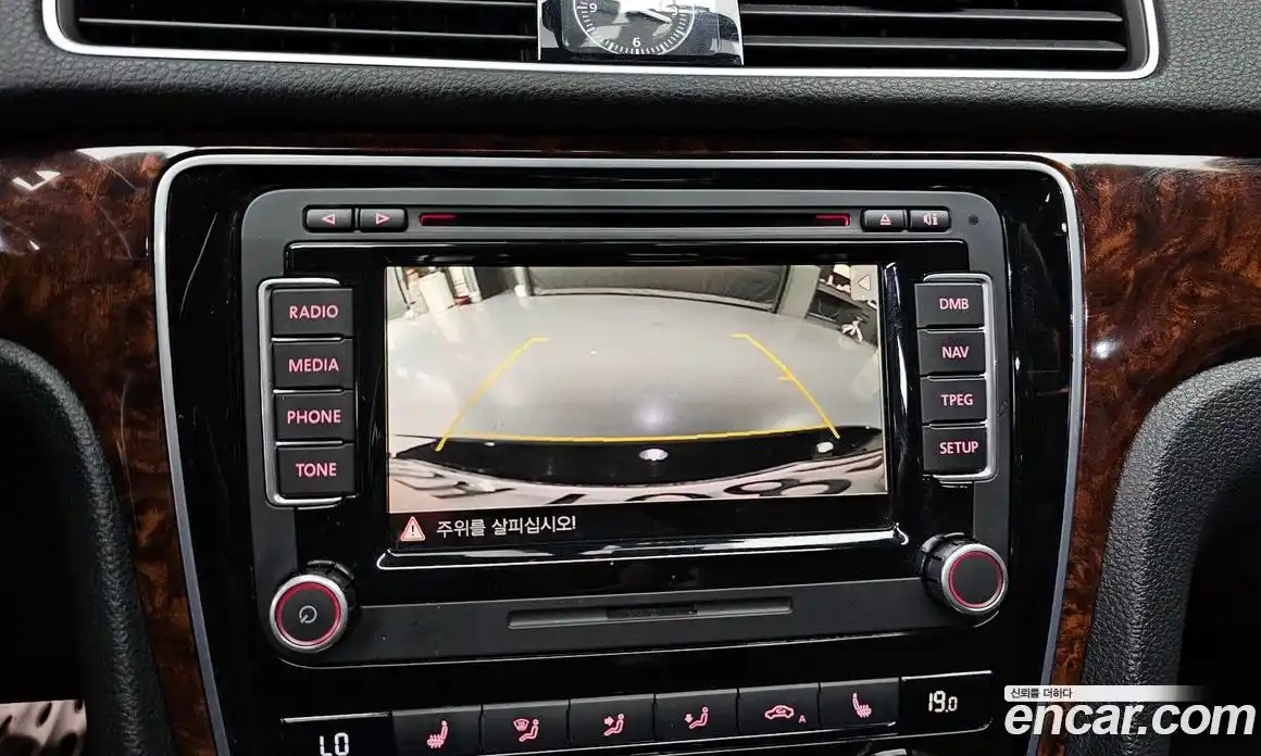 Volkswagen Passat 2013 2.5 гидро в Москве № 232153, фото 14
