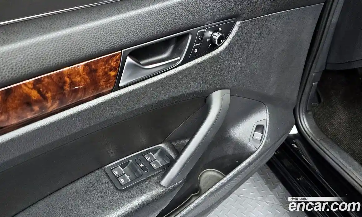 Volkswagen Passat 2013 2.5 гидро в Москве № 232153, фото 18