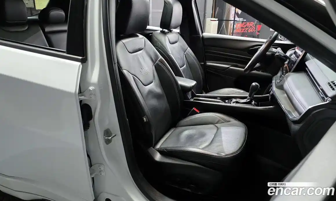 Jeep Compass 2022 2.4 гидро в Москве № 232359, фото 12