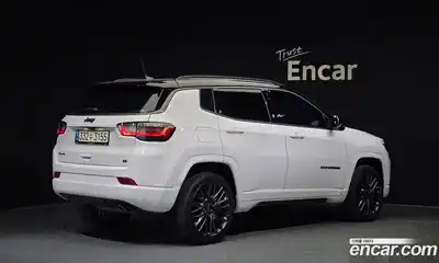Jeep Compass 2022 2.4 гидро в Москве № 232359, миниатюра 2