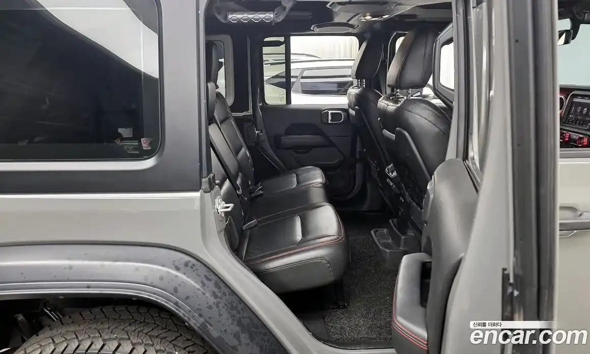 Jeep Wrangler 2022 2.0 гидро в Москве № 232364, фото 12