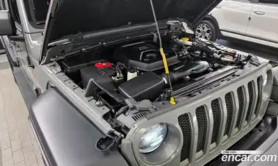 Jeep Wrangler 2022 2.0 гидро в Москве № 232364, миниатюра 6