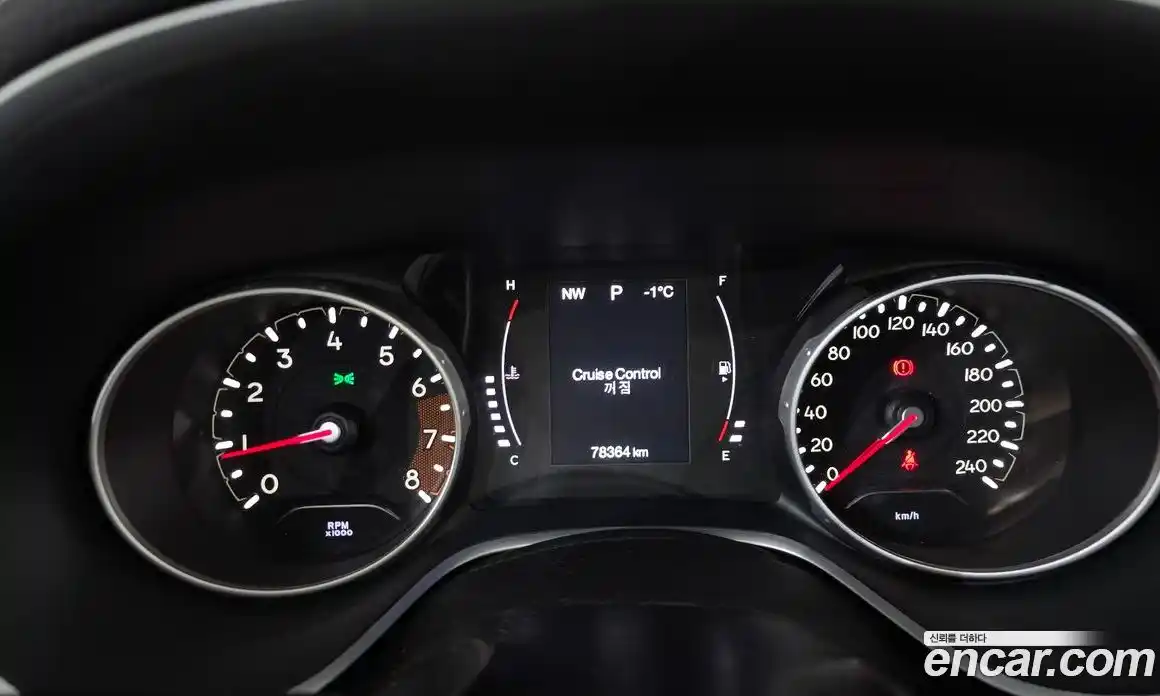Jeep Compass 2018 2.4 гидро в Москве № 232500, фото 8