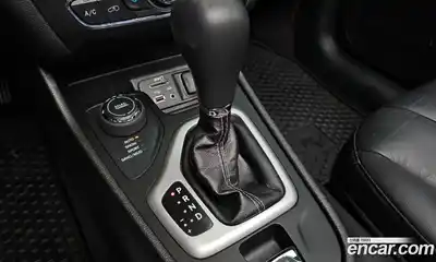 Jeep Cherokee 2017 2.4 гидро в Москве № 232656, миниатюра 9