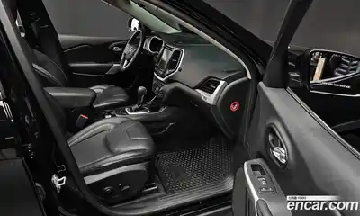 Jeep Cherokee 2017 2.4 гидро в Москве № 232656, миниатюра 10