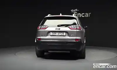 Jeep Cherokee 2018 2.4 гидро в Москве № 232735, миниатюра 4