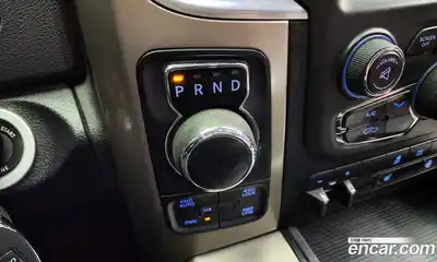 Dodge Ram Pick Up 2014 5.7 гидро в Москве № 233526, миниатюра 9