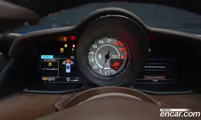 Ferrari 488 2017 3.9 гидро в Москве № 236384, миниатюра 8