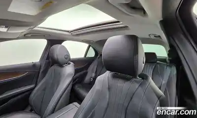 Mercedes-Benz E-Class 2020 2.0 гидро, миниатюра 12