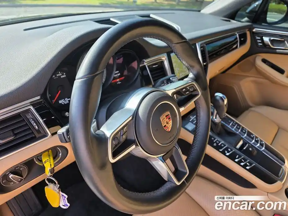 Porsche Macan 2017 3.0 гидро в Москве № 252349, фото 9