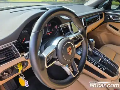 Porsche Macan 2017 3.0 гидро в Москве № 252349, миниатюра 9
