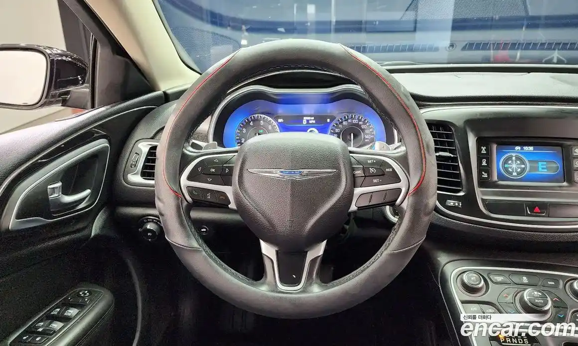 Chrysler 200 2015 2.4 гидро в Москве № 256771, фото 14