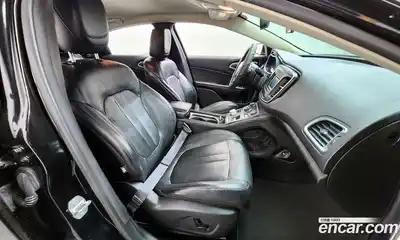 Chrysler 200 2015 2.4 гидро в Москве № 256771, миниатюра 10