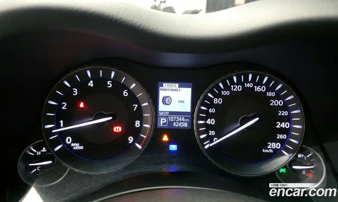 Infiniti Q70 2018 3.7 гидро в Москве № 268081, фото 8