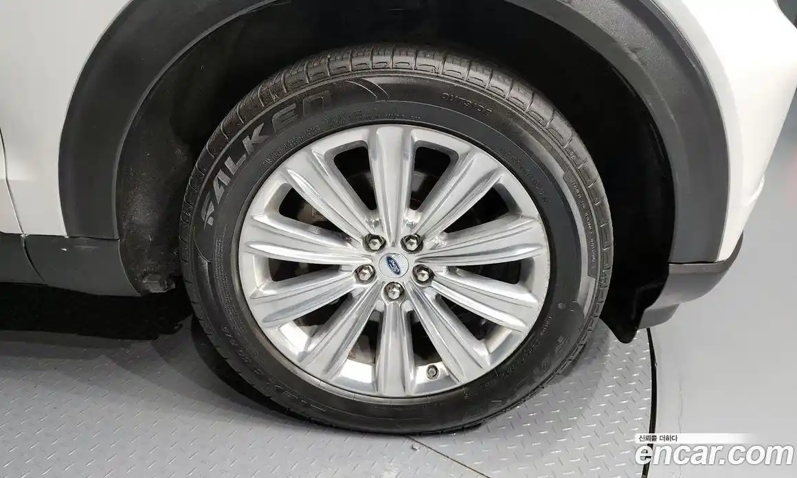 Ford Explorer 2019 2.3 гидро в Москве № 273463, фото 5