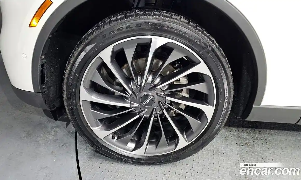 Lincoln Aviator 2022 3.0 гидро в Москве № 282487, фото 5