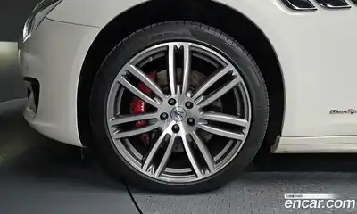 Maserati Quattroporte 2018 3.0 гидро в Москве № 283046, миниатюра 5