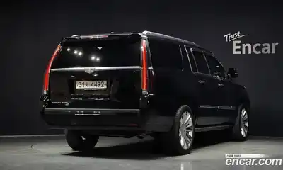 Cadillac Escalade 2019 6.2 гидро в Москве № 285530, миниатюра 2
