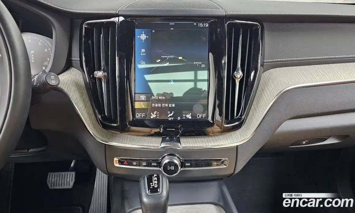 Volvo XC60 2019 2.0 гидро в Москве № 293852, фото 14