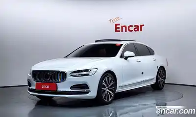 Volvo S90, 2022