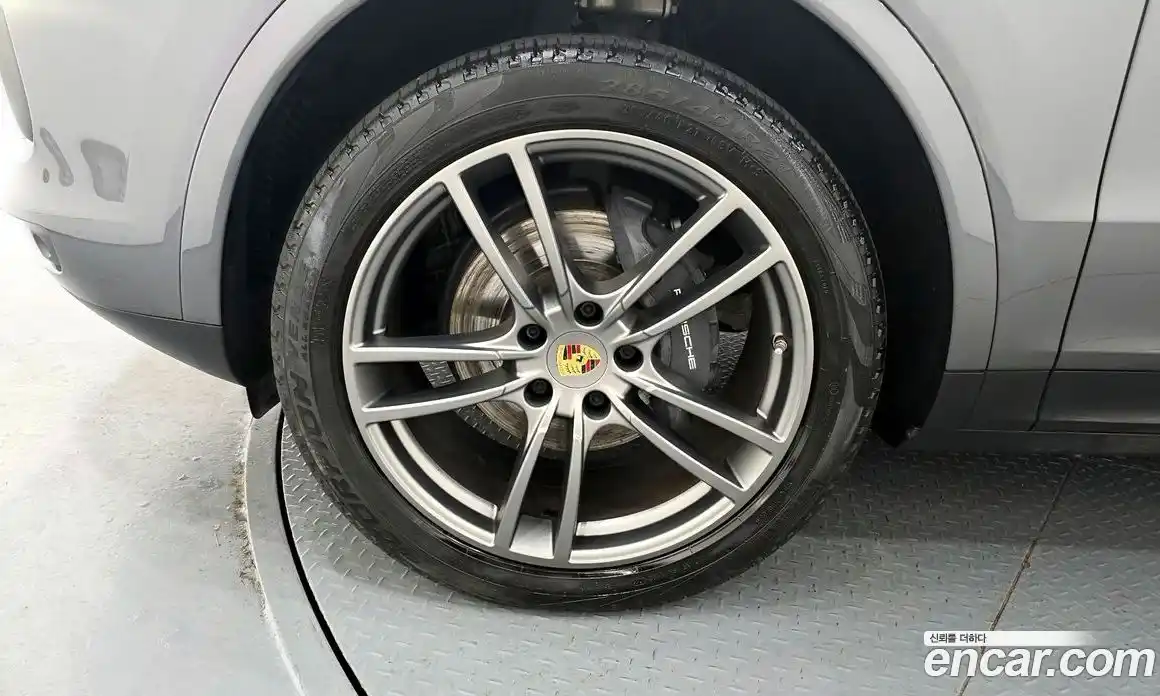 Porsche Cayenne 2020 3.0 гидро в Москве № 312874, фото 5