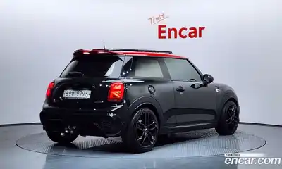 Mini Cooper 2019 2.0 гидро в Москве № 334292, миниатюра 2