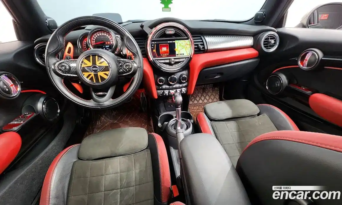Mini Cooper 2019 2.0 гидро в Москве № 334292, фото 7