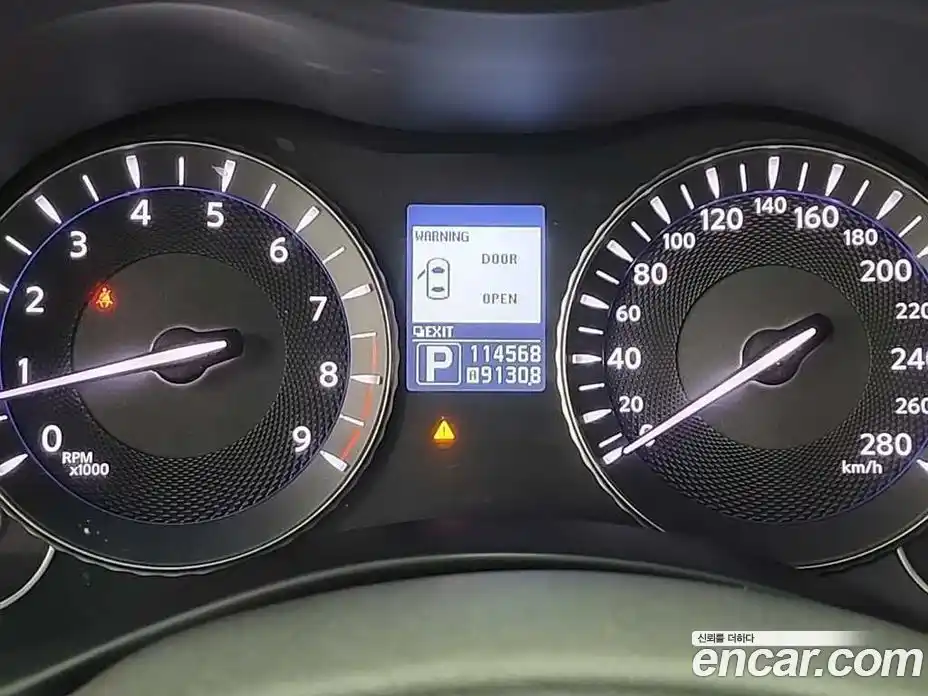 Infiniti M 2011 3.7 гидро в Москве № 336599, фото 6
