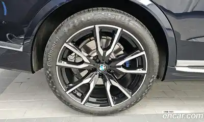 BMW X7 2022 3.0 гидро в Москве № 363238, миниатюра 4