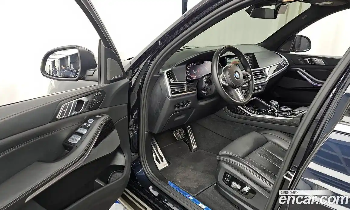 BMW X7 2022 3.0 гидро в Москве № 363238, фото 9