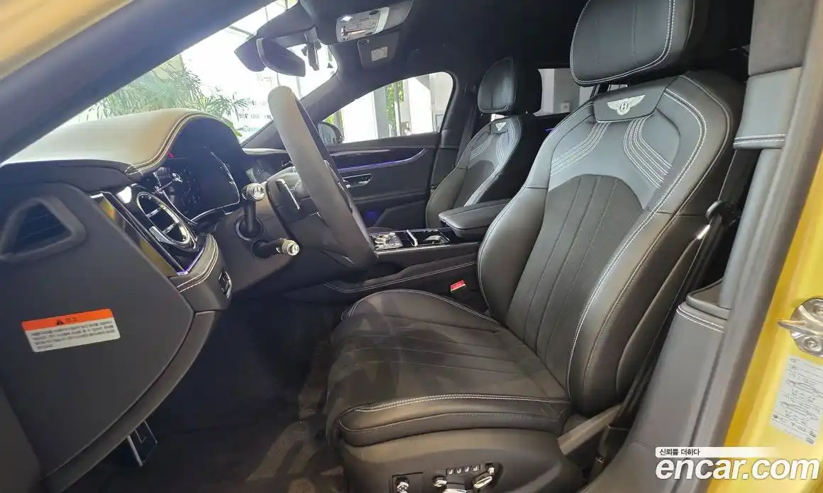 Bentley Flying Spur 2024 4.0 гидро в Москве № 366379, фото 15