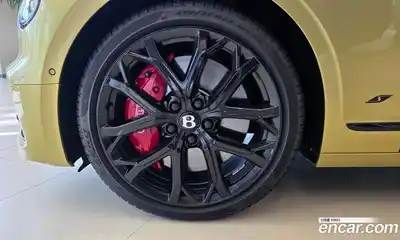 Bentley Flying Spur 2024 4.0 гидро в Москве № 366379, миниатюра 3