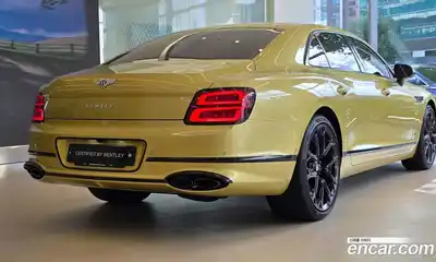 Bentley Flying Spur 2024 4.0 гидро в Москве № 366379, миниатюра 6