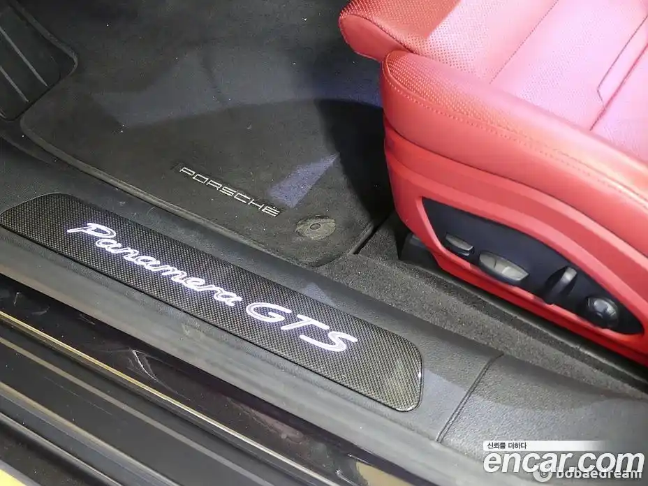 Porsche Panamera 2023 4.0 гидро в Москве № 374542, фото 12