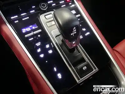 Porsche Panamera 2023 4.0 гидро в Москве № 374542, миниатюра 9