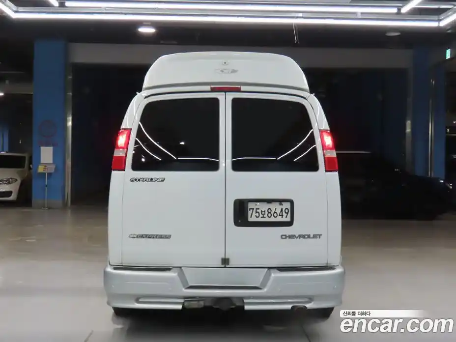 Chevrolet Express Van 2004 6.0 гидро в Москве № 379893, фото 3