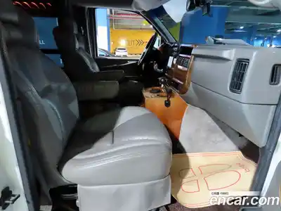 Chevrolet Express Van 2004 6.0 гидро в Москве № 379893, миниатюра 7