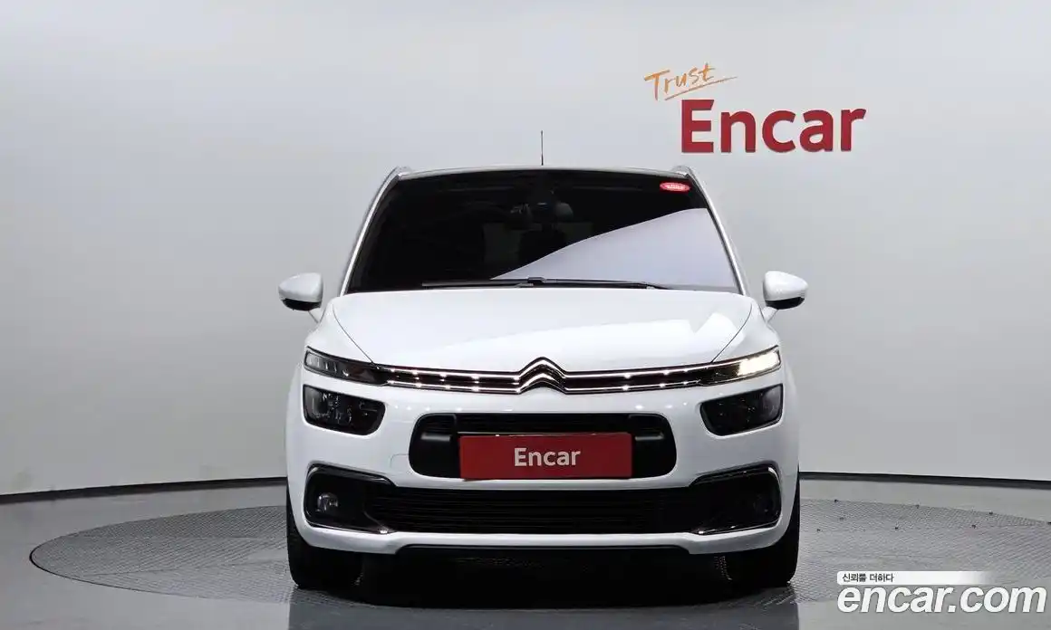 Citroen C4 Picasso 2017 1.6 гидро в Москве № 392775, фото 3