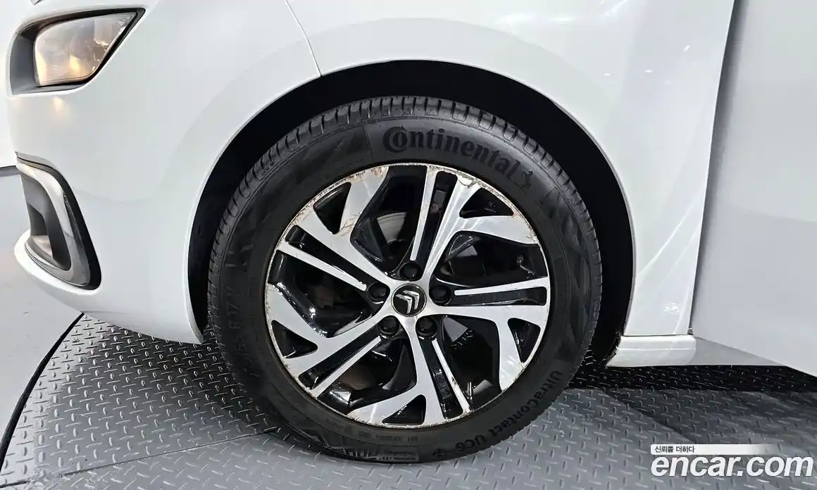Citroen C4 Picasso 2017 1.6 гидро в Москве № 392775, фото 5