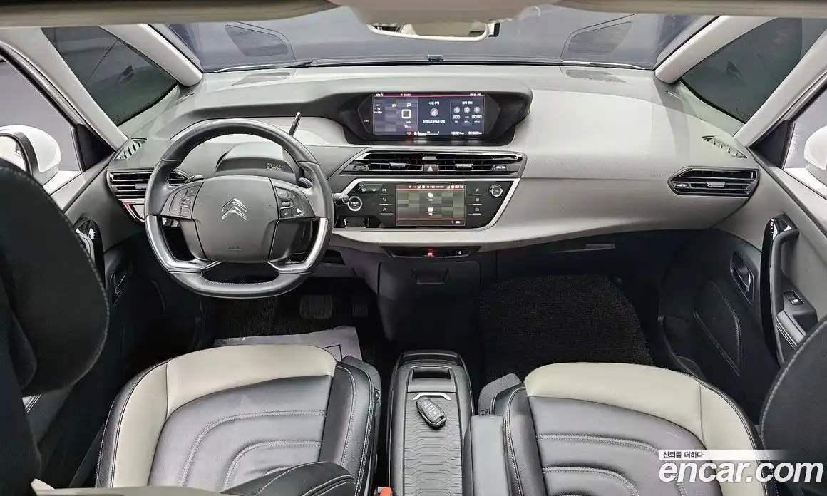 Citroen C4 Picasso 2017 1.6 гидро в Москве № 392775, фото 7