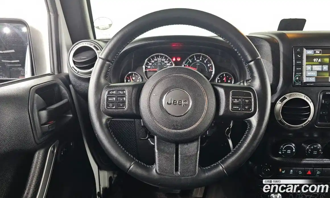 Jeep Wrangler 2017 3.6 гидро в Москве № 395399, фото 15