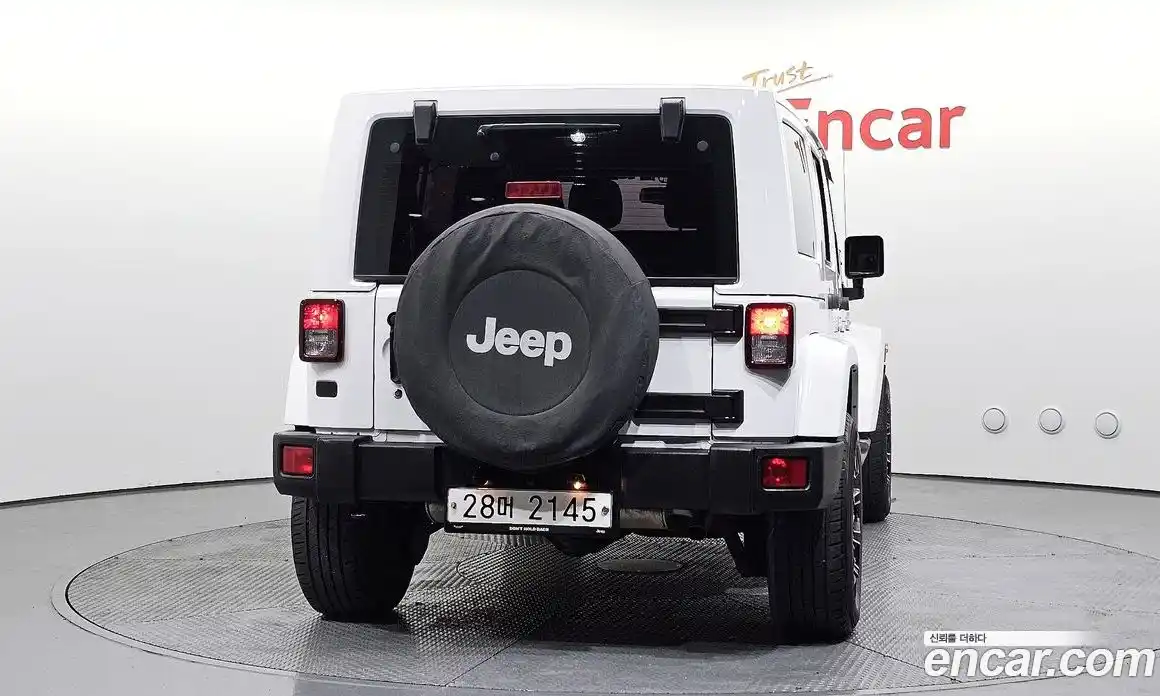 Jeep Wrangler 2017 3.6 гидро в Москве № 395399, фото 4