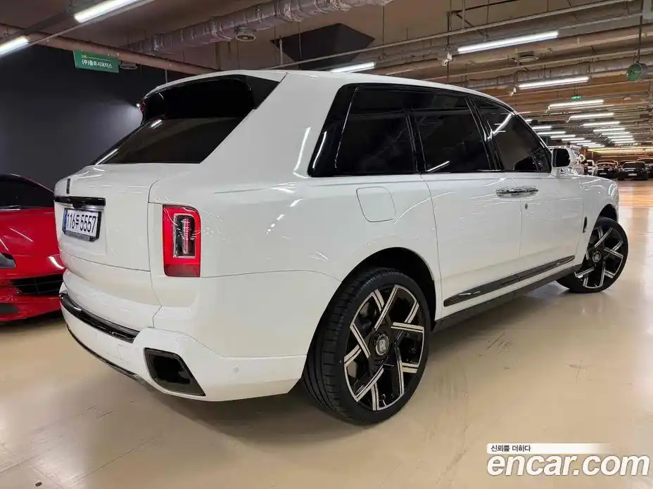 Rolls-Royce Cullinan 2022 6.7 гидро в Москве № 407373, фото 6